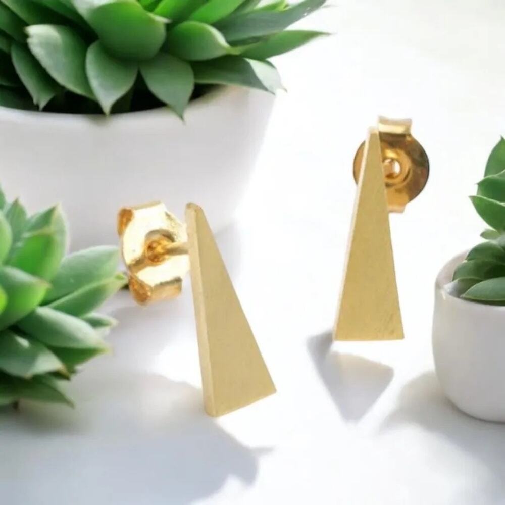 From St Xavier Triangle Goldtone Studs New NWT